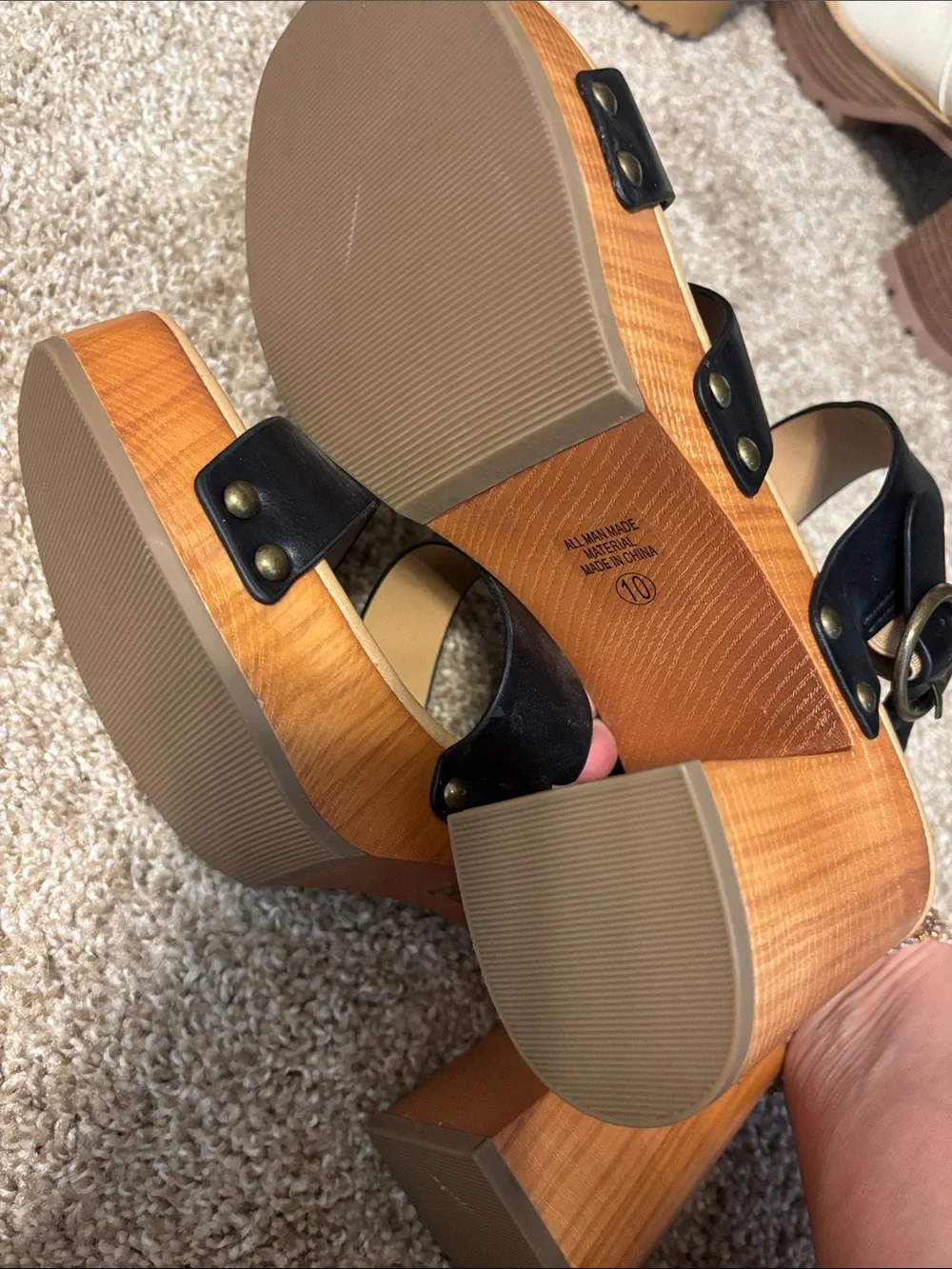 Cityclassified Black Strappy Wood-Effect Platform Sandals